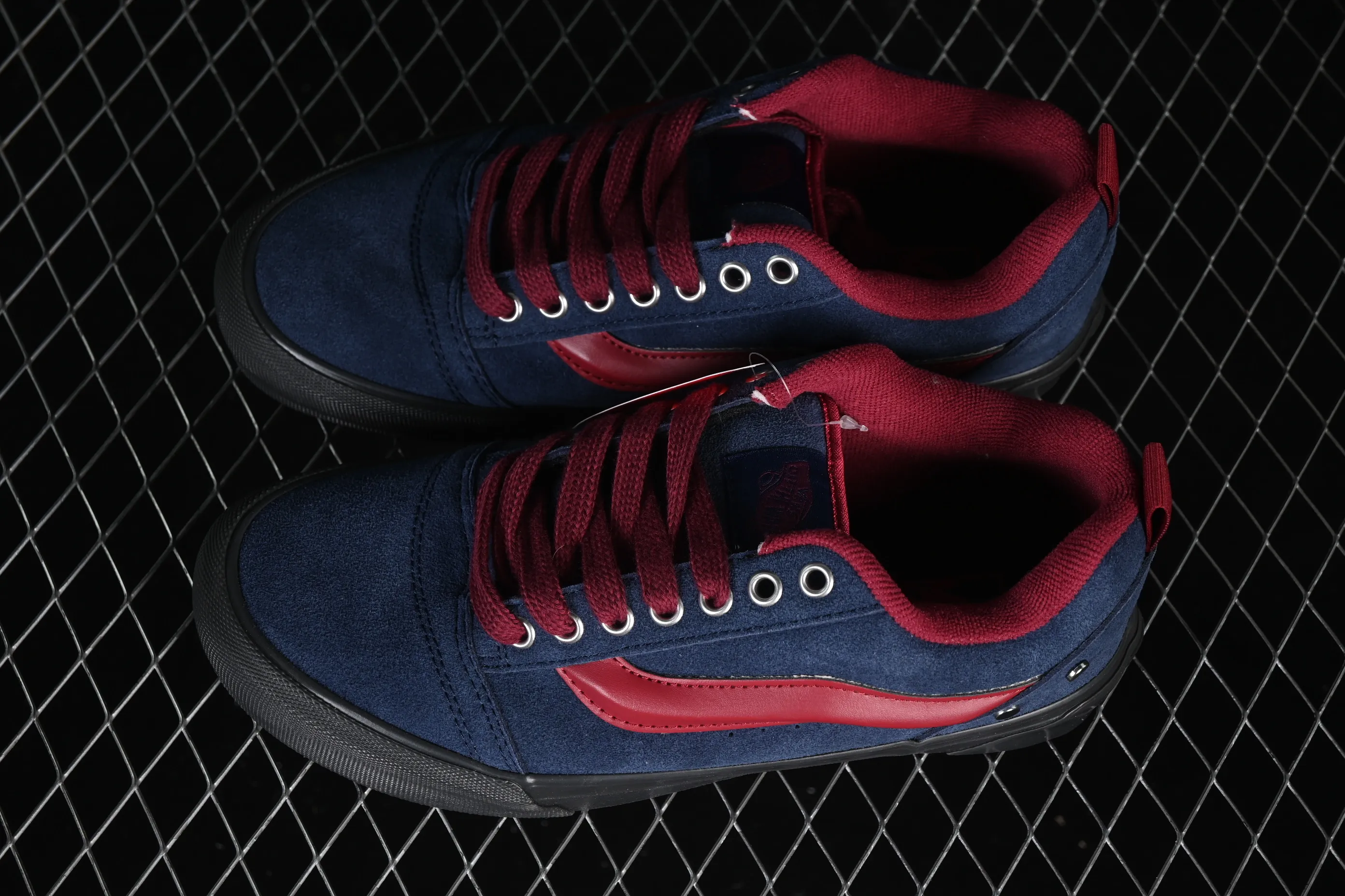 All categories Vans Vans series Vans Low Vans low-top Vans Sku-Skool Vans official low-top casual sneakers VN009QCBDAK